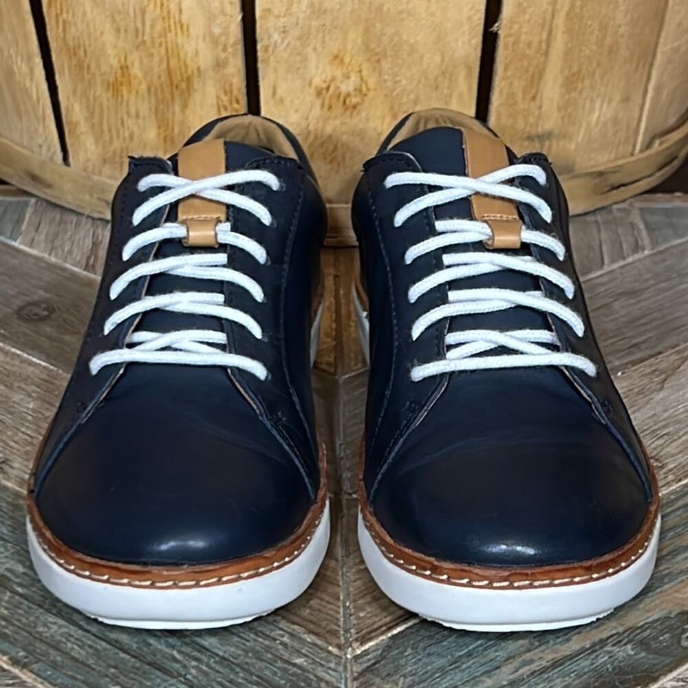 Clarks Unstructured Amberlee Rosa Low Top Navy Leather Comfort Sneakers Womens 7 - Picture 4 of 11